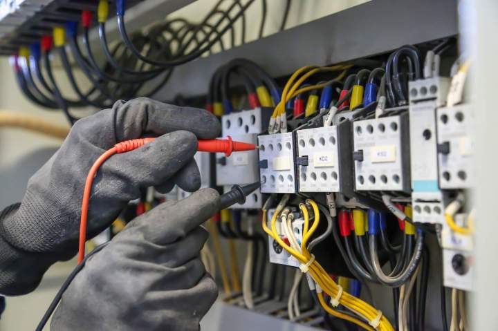 Interventions électriques sécurisées